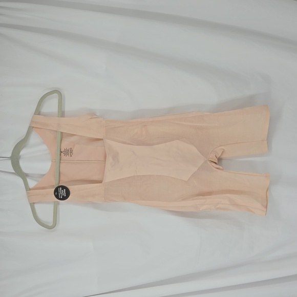 UnderWhere? Power Mesh Mid Thigh Bodysuit Luxury Collection Nude Size Medium - Picture 4 of 8